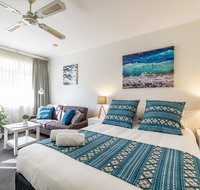 Aqua Waves Glenelg Central Studios - St Kilda Accommodation
