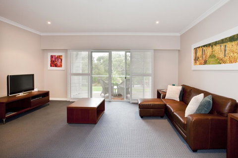 Seashells Yallingup - St Kilda Accommodation 1