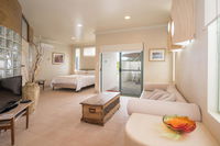 Book Prevelly Accommodation Vacations St Kilda Accommodation St Kilda Accommodation