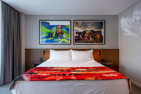 The Adnate Perth - Art Series - St Kilda Accommodation 16