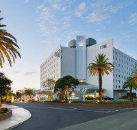Crown Promenade Perth - St Kilda Accommodation