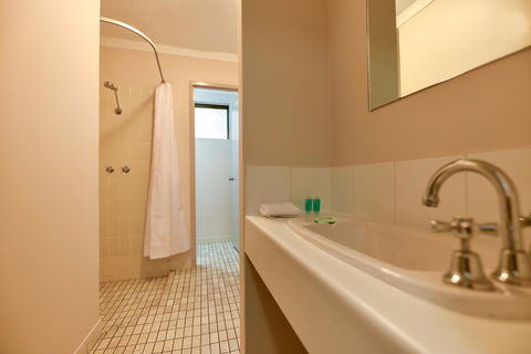 Sanno Marracoonda Perth Airport Hotel - St Kilda Accommodation 24