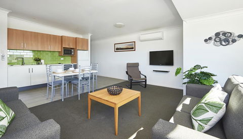 Harbour View Apartments - St Kilda Accommodation 5
