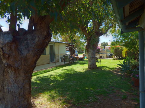 Lazy Lobster Holiday Units & Chalets - St Kilda Accommodation 32