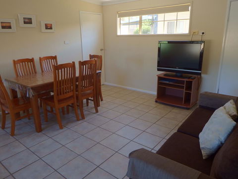 Lazy Lobster Holiday Units & Chalets - St Kilda Accommodation 31