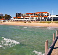 Boardwalk By The Beach - St Kilda Accommodation