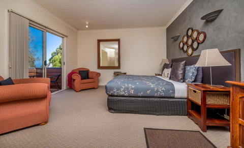 Chimes Spa Retreat - St Kilda Accommodation 14