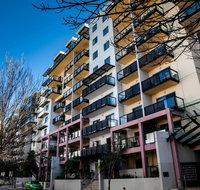 Apartments on Mounts Bay - St Kilda Accommodation