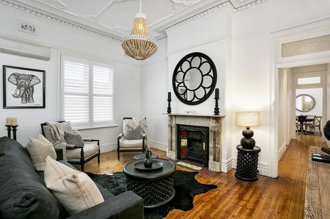 Soho Style In Manly - DARL9 - St Kilda Accommodation 0
