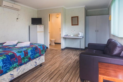 Riverview Tourist Park - St Kilda Accommodation 40