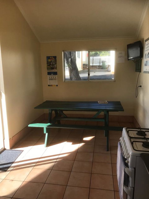 Riverview Tourist Park - St Kilda Accommodation 5