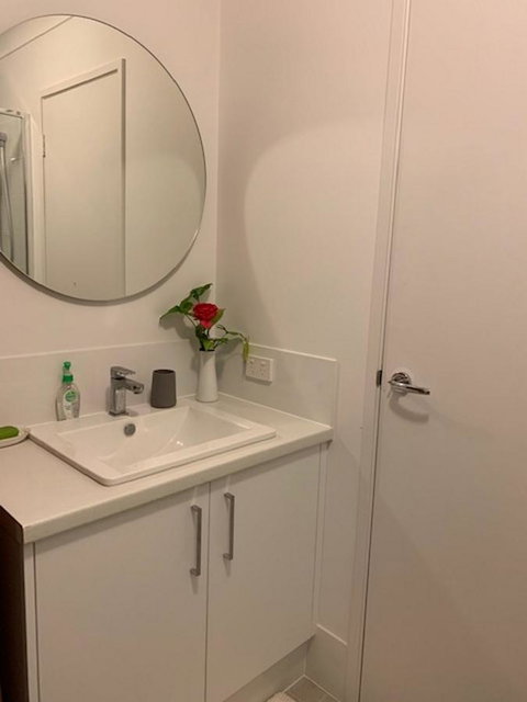 Ascot Comfort - St Kilda Accommodation 5