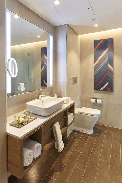 Doubletree By Hilton Perth Northbridge - St Kilda Accommodation 13