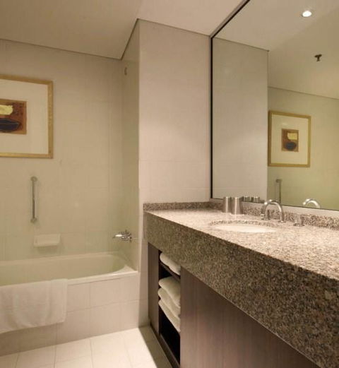 Residence On Langley Park - St Kilda Accommodation 4
