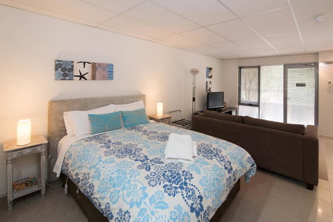 Pegasus - St Kilda Accommodation 1