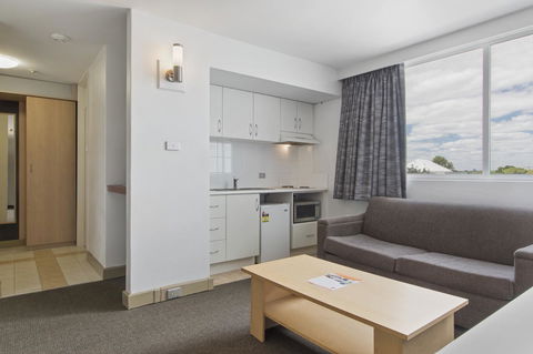 Metro Hotel Perth - St Kilda Accommodation 26