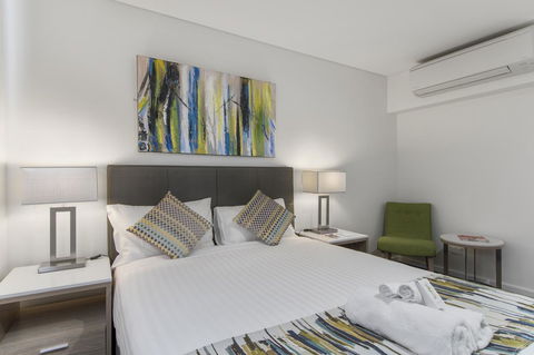 Metro Hotel Perth - St Kilda Accommodation 3