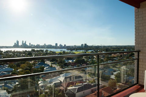 Metro Hotel Perth - St Kilda Accommodation 6
