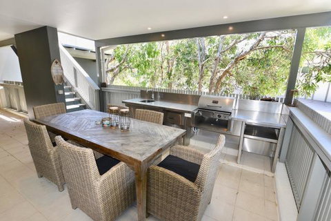 East On Byron - St Kilda Accommodation 11