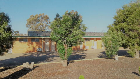Junee Motor Inn - St Kilda Accommodation 7