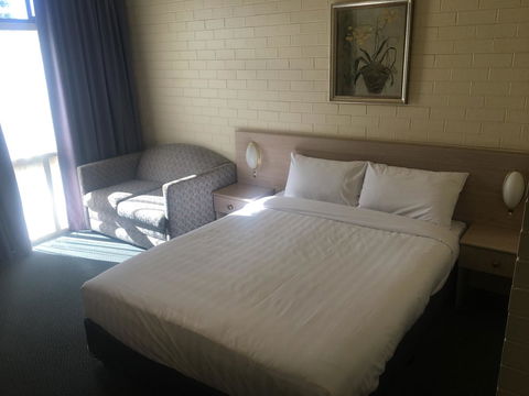 Junee Motor Inn - St Kilda Accommodation 14