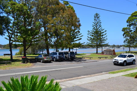 Sundial Holiday Units - St Kilda Accommodation 38