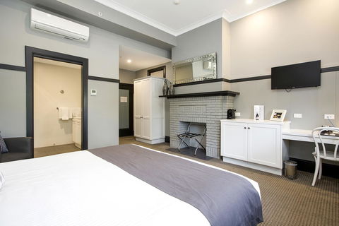 CH Boutique Hotel & Apartments, Ascend Hotel Collection - St Kilda Accommodation 21