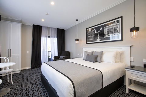 CH Boutique Hotel & Apartments, Ascend Hotel Collection - St Kilda Accommodation 2
