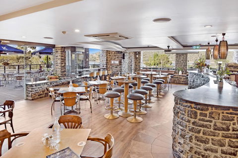 Banjo Paterson Inn - St Kilda Accommodation 8