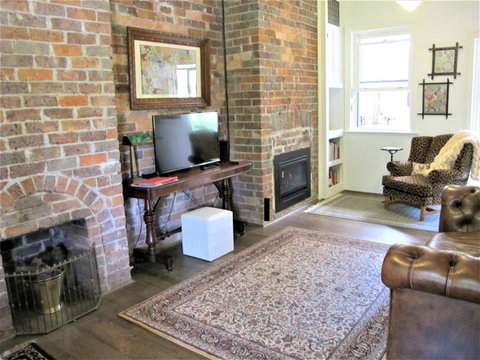Apple Tree Cottage - St Kilda Accommodation 17
