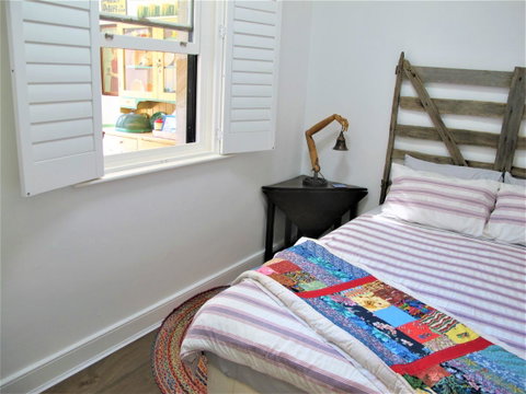 Apple Tree Cottage - St Kilda Accommodation 11