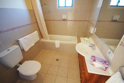 Potters Apartments - St Kilda Accommodation 13