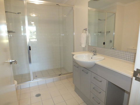 Pacific Marina Apartments - St Kilda Accommodation 28