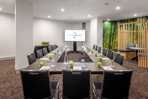 Novotel Sydney Darling Harbour - St Kilda Accommodation 17