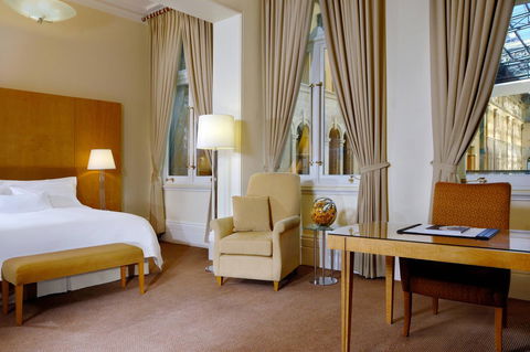 The Fullerton Hotel Sydney - St Kilda Accommodation 40