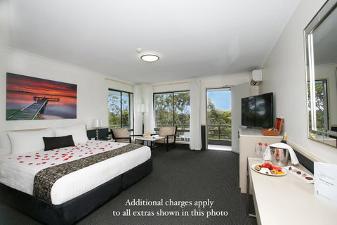 BEST WESTERN PLUS Apollo Hotel Newcastle - St Kilda Accommodation 16