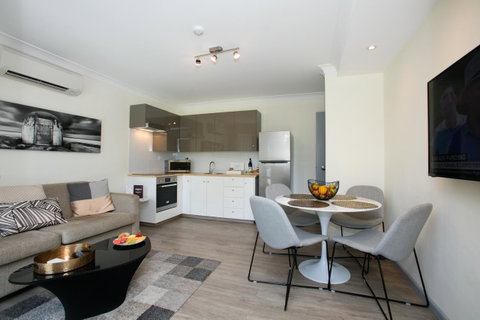BEST WESTERN PLUS Apollo Hotel Newcastle - St Kilda Accommodation 21