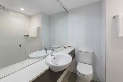 Travelodge Hotel Sydney Airport - St Kilda Accommodation 25