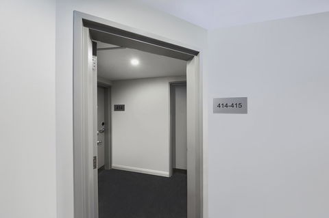 Travelodge Hotel Sydney Airport - St Kilda Accommodation 3