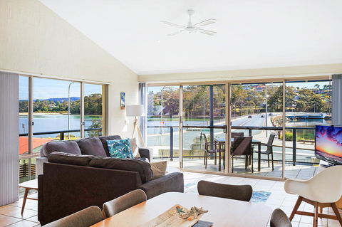 Sails Luxury Apartments Merimbula - St Kilda Accommodation 31