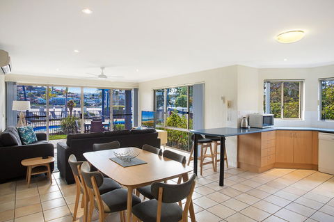 Sails Luxury Apartments Merimbula - St Kilda Accommodation 13