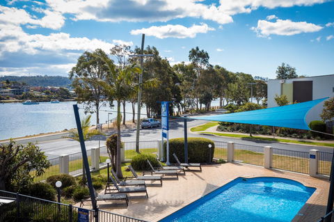 Sails Luxury Apartments Merimbula - St Kilda Accommodation 1