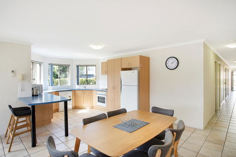 Sails Luxury Apartments Merimbula - St Kilda Accommodation 9