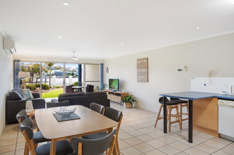 Sails Luxury Apartments Merimbula - St Kilda Accommodation 23