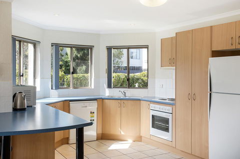 Sails Luxury Apartments Merimbula - St Kilda Accommodation 7