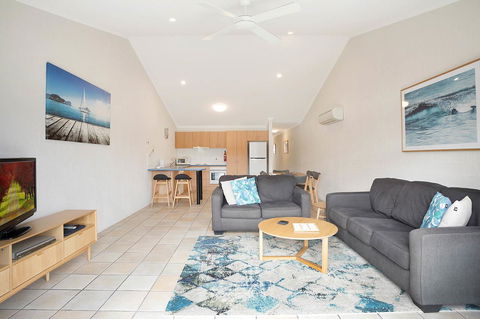 Sails Luxury Apartments Merimbula - St Kilda Accommodation 35