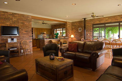 Ironstone Estate Lovedale - St Kilda Accommodation 30