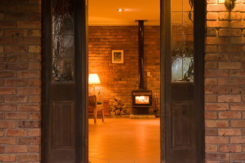 Ironstone Estate Lovedale - St Kilda Accommodation 39