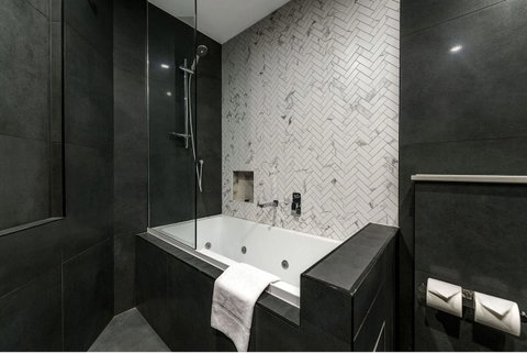 Holiday Inn & Suites - Parramatta Marsden Street, An IHG Hotel - St Kilda Accommodation 6