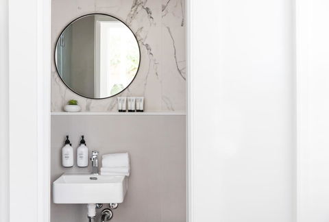 The Baxley Bondi - St Kilda Accommodation 19